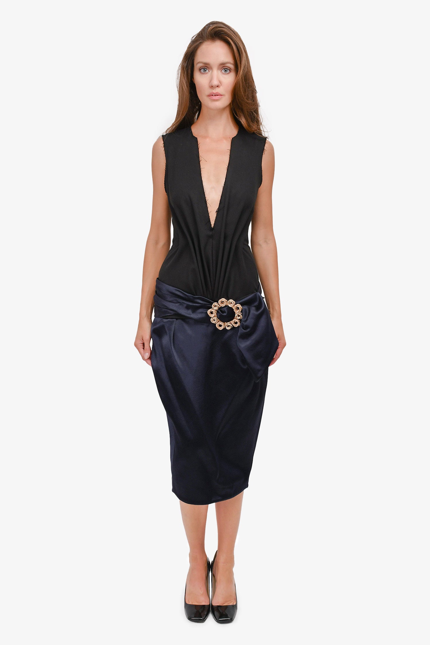 Jacquemus Runway Black/Navy Blue Brooch Embellished Midi Dress Size 34 Mine & Yours Jacquemus Runway Black/Navy Blue Brooch Embellished Midi Dress Size 34 Mine & Yours