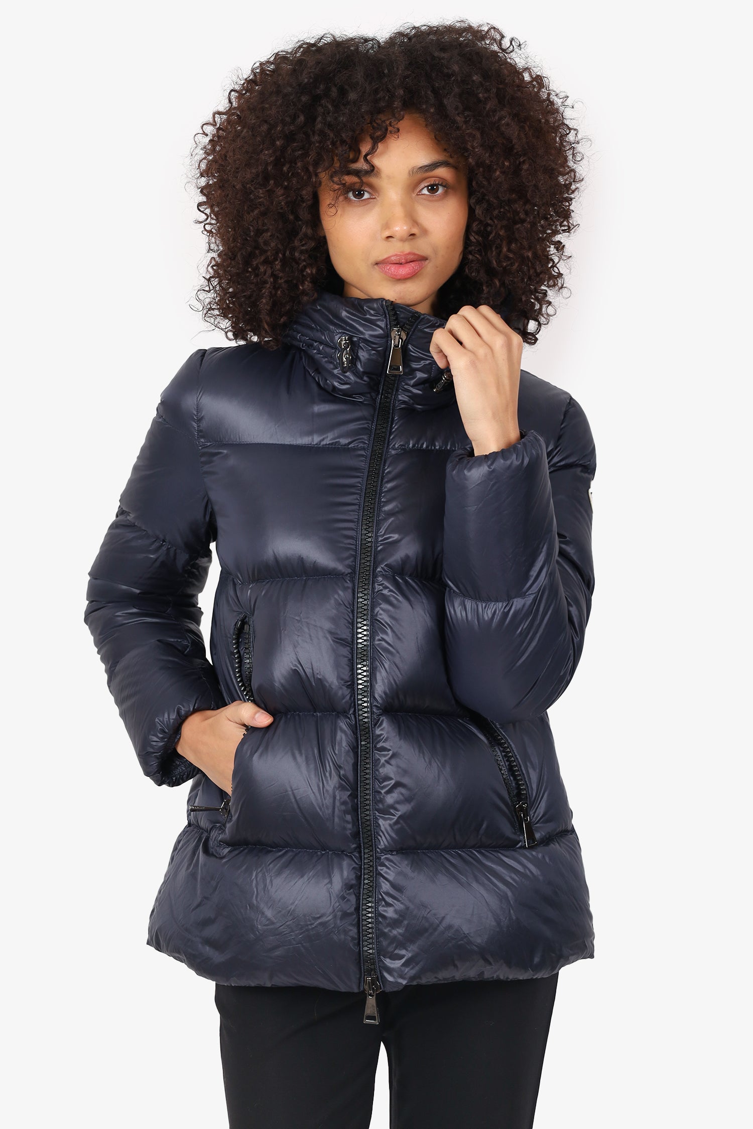 Moncler Navy Seritte Down Jacket With Hood Size 1 – Mine & Yours