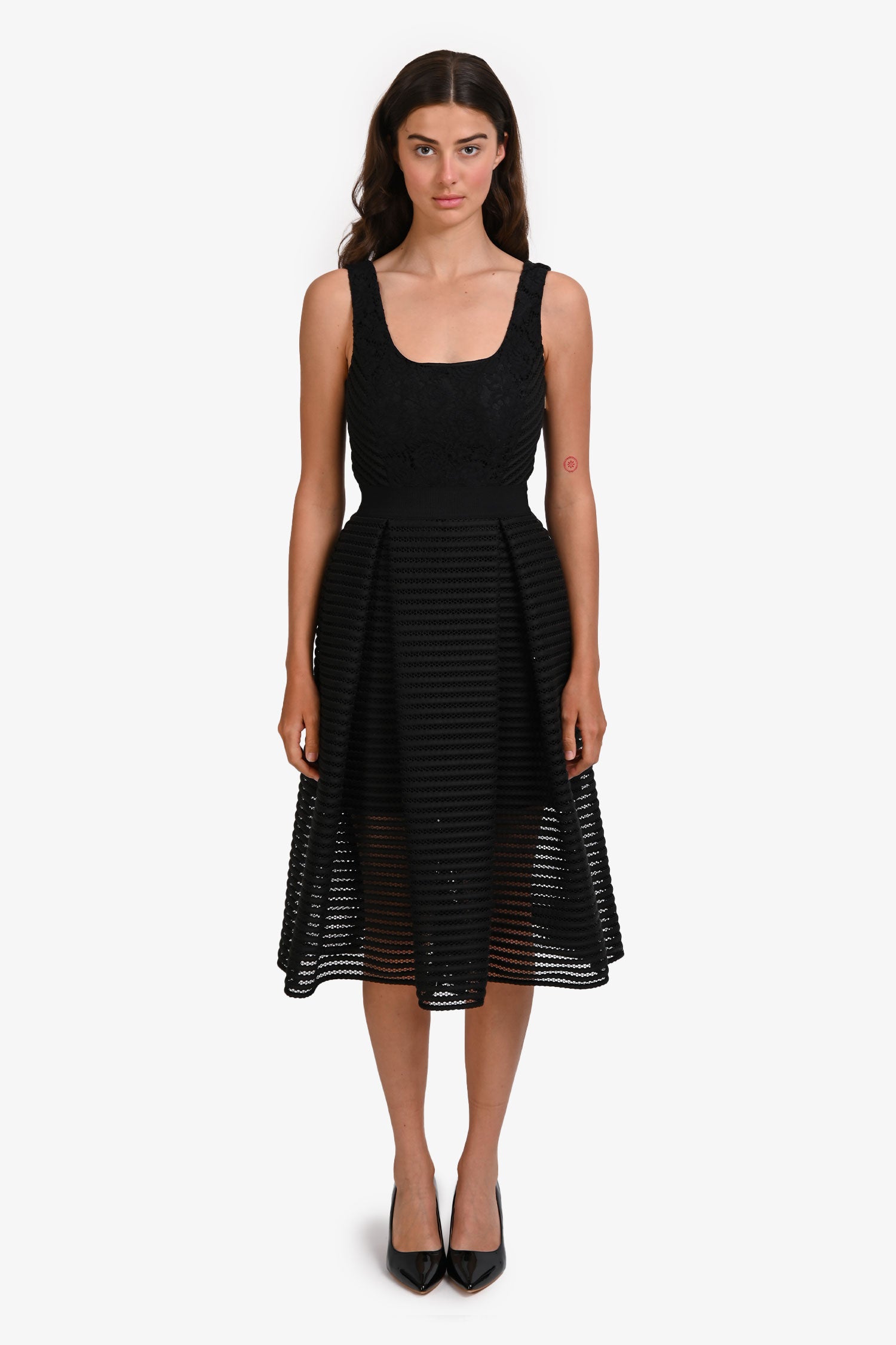 pinko open back sleeveless midi dress Pinko Black Perforated Lace Detail Sleeveless Midi Dress Size 6 – Mine &  Yours