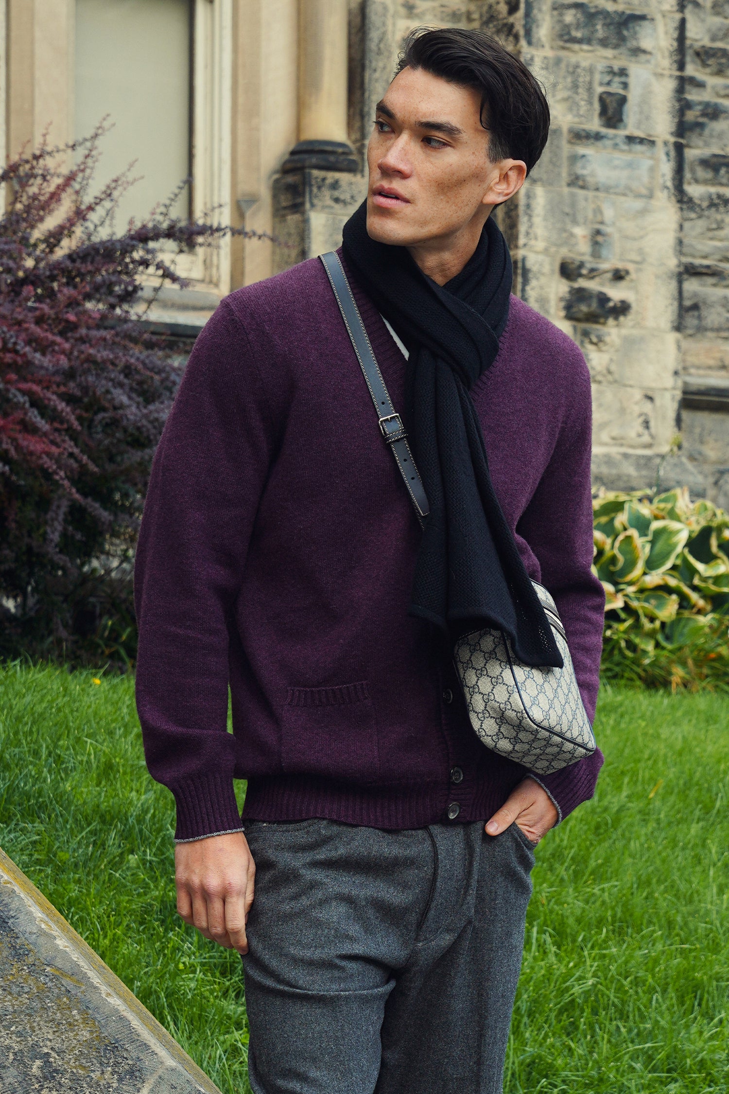 Brunello Cucinelli Burgundy Cashmere Knit Cardigan Size 54 Mens