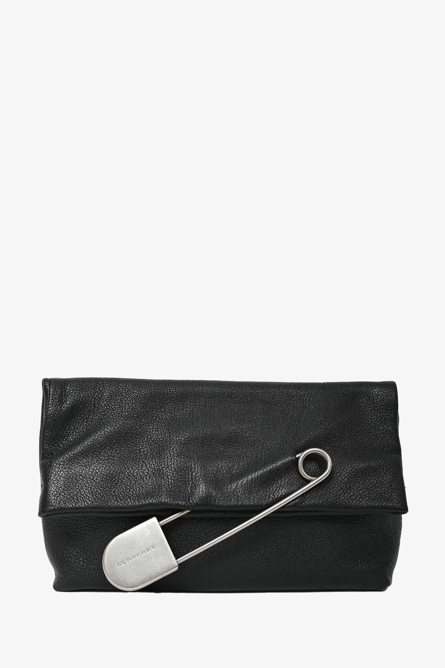 89 kuvaa aiheesta burberry pin clutch