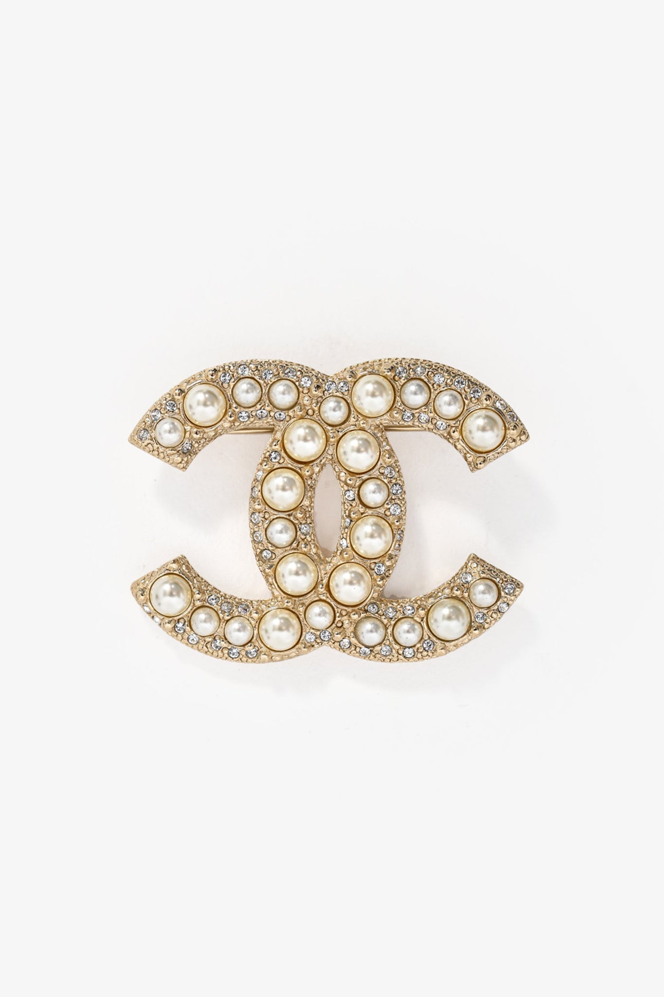 Chanel Gold Toned Faux Pearl/Crystal CC Brooch – Mine & Yours