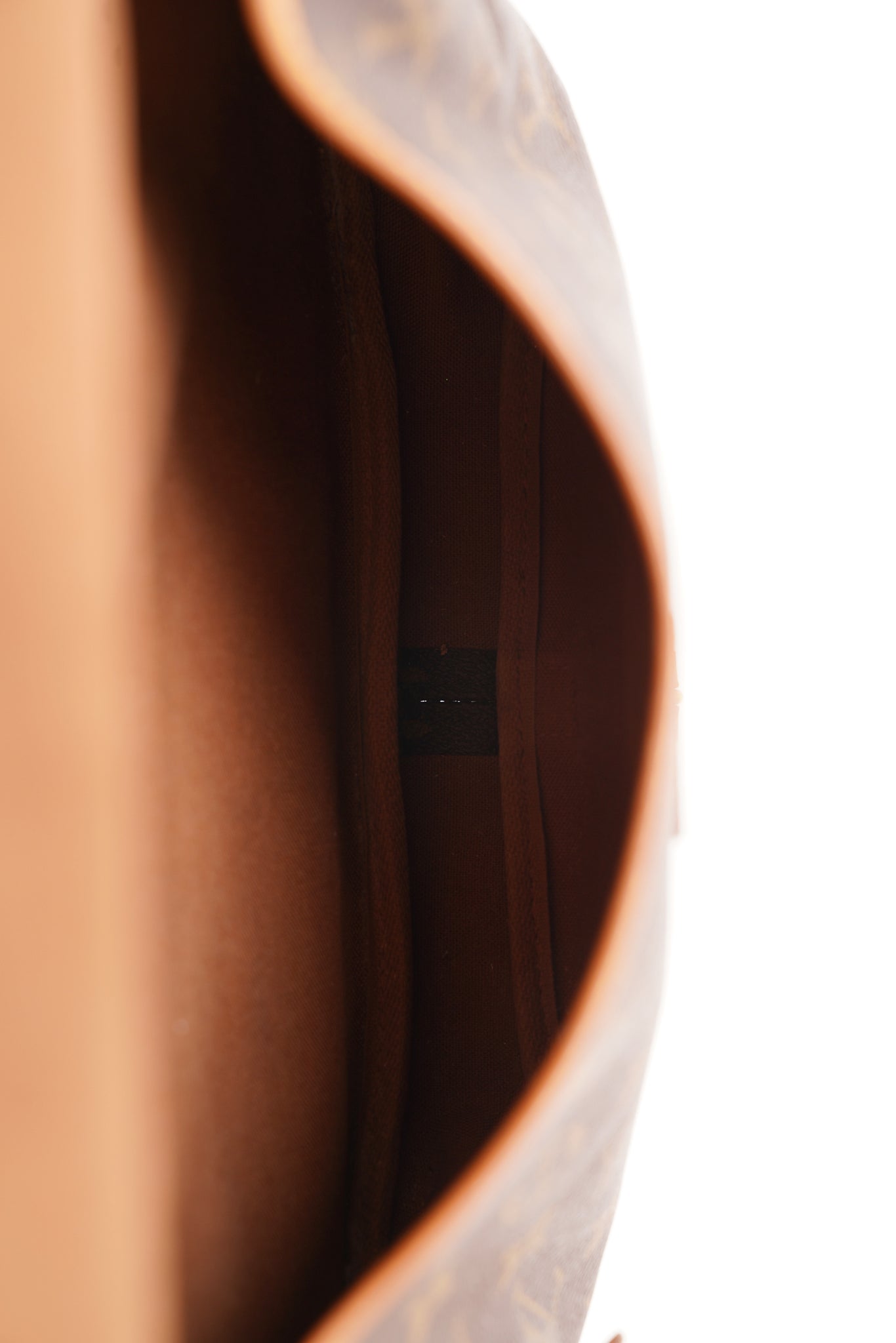 Saumur handbag Louis Vuitton Brown in Cotton - 38116141
