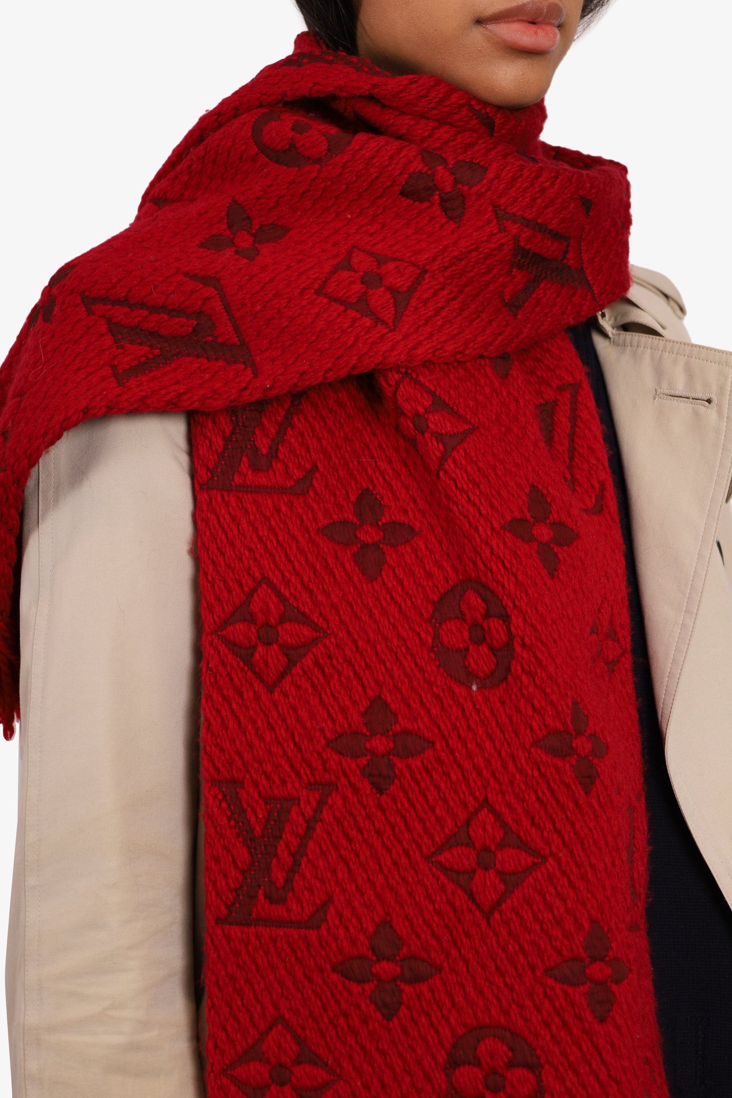Louis Vuitton Red Monogram Logomania Wool Scarf – Mine & Yours