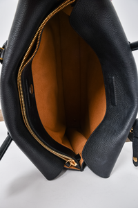 Milla tote in grained 2025 leather