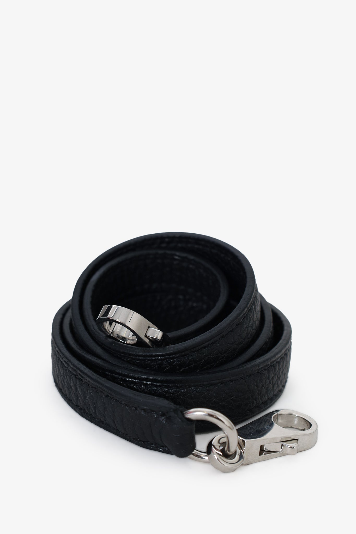 Hermès 2009 Black Togo Leather Kelly II Retourne 28 with Strap – Mine &  Yours