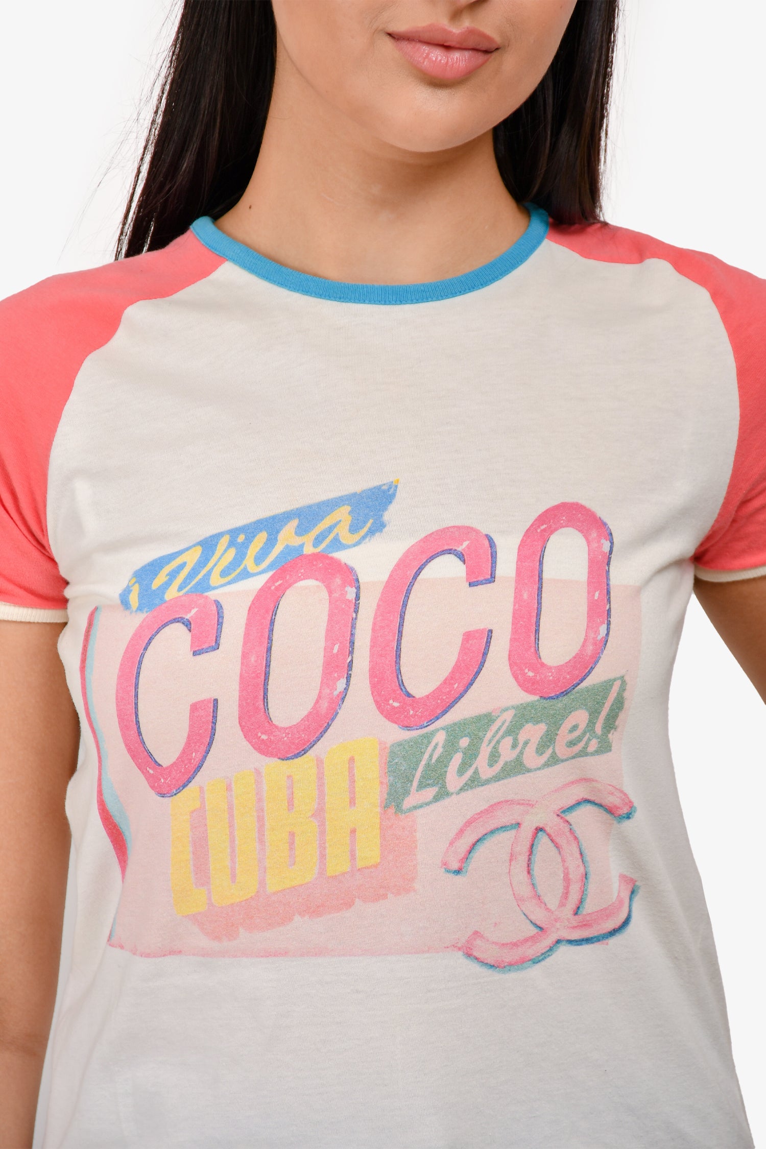 Pre-Loved Chanel™ 2017 White/Pink Viva Coco Cuba Libre Printed T