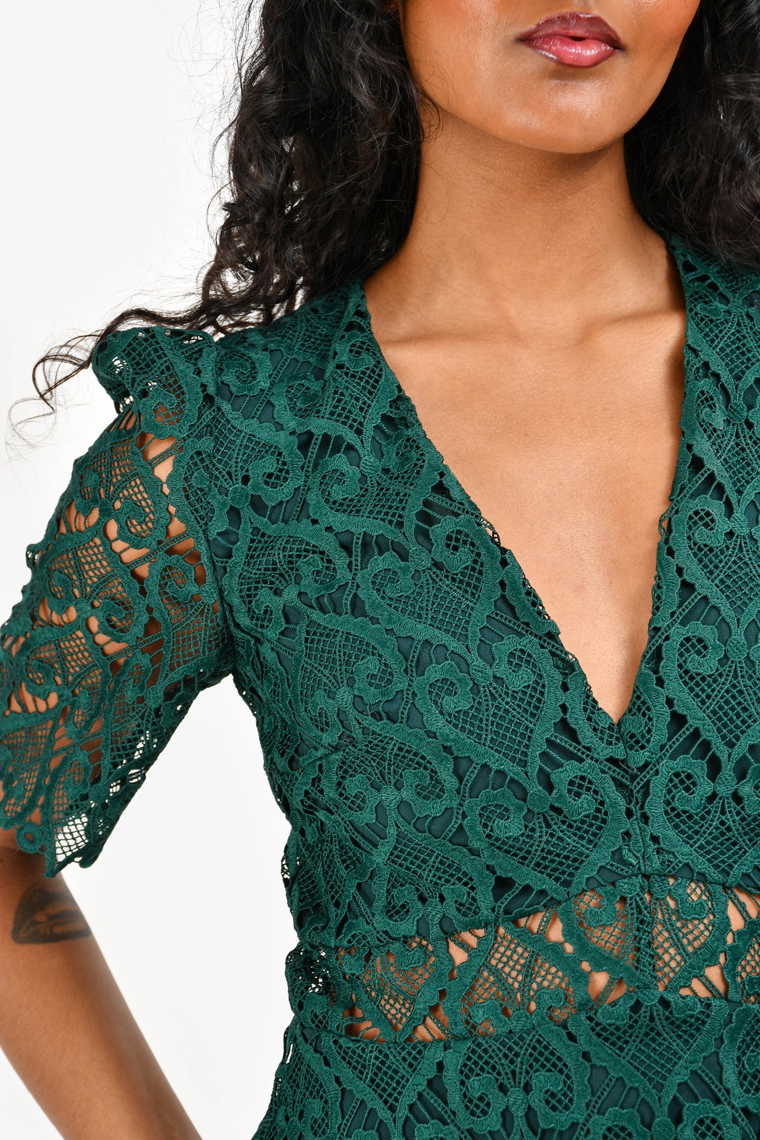 Sandro Green Lace V Neck Mini Dress Size 34 Mine & Yours Sandro Green Lace V Neck Mini Dress Size 34 Mine & Yours