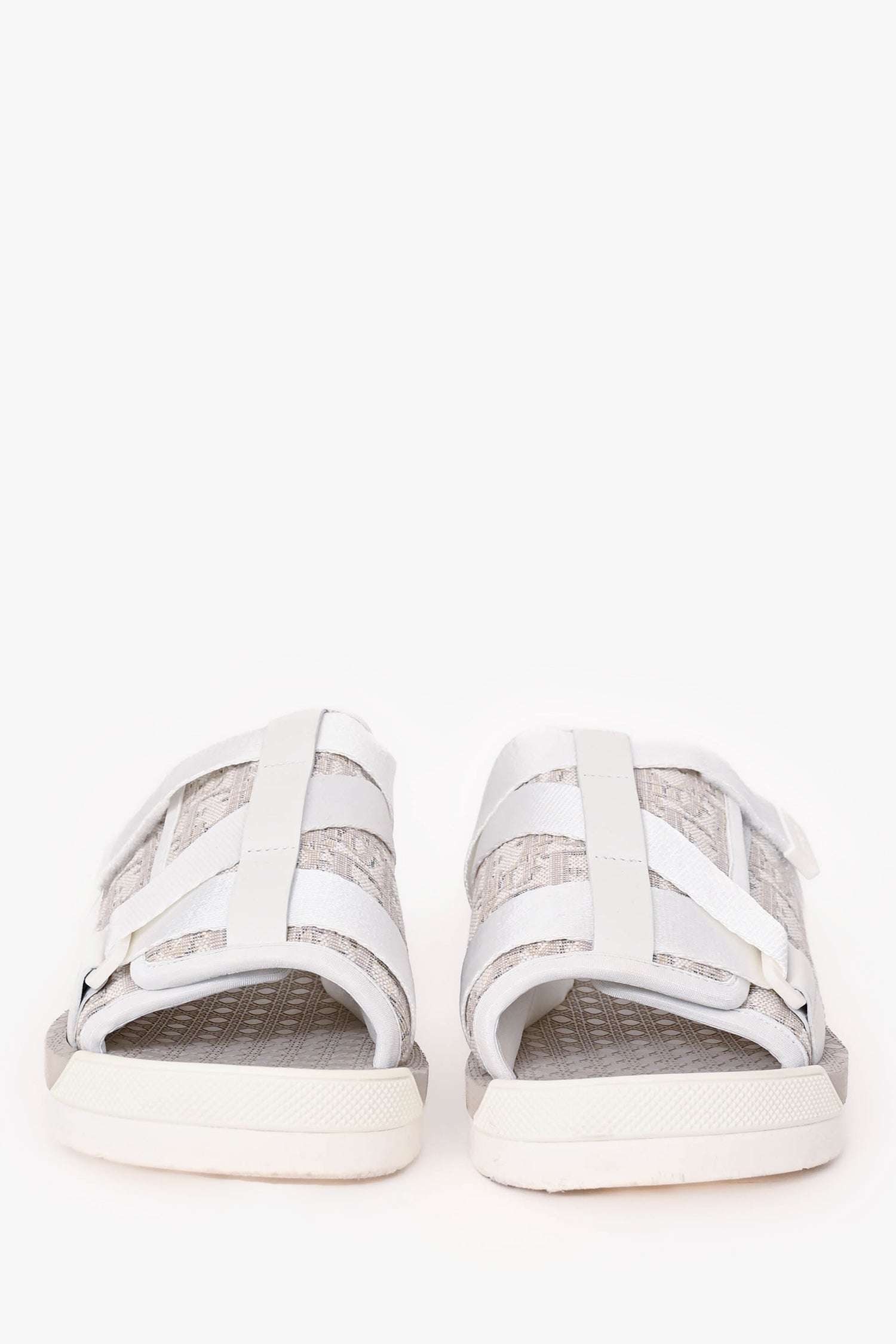 Christian Dior サンダル 40 Christain Dior White/Beige Oblique 'Alpha' Slides Size 40 – Mine