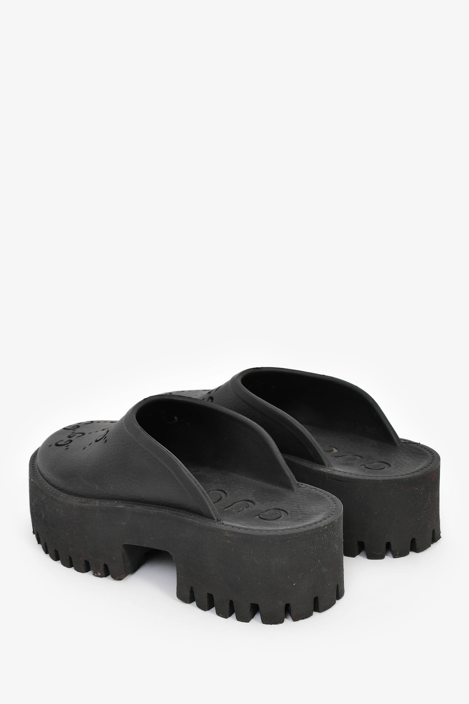 GUCCI ブラック オープントゥ ミュール❣️37 Gucci Black Rubber Perforated 'GG' Chunky Mules Size 36 – Mine & Yours