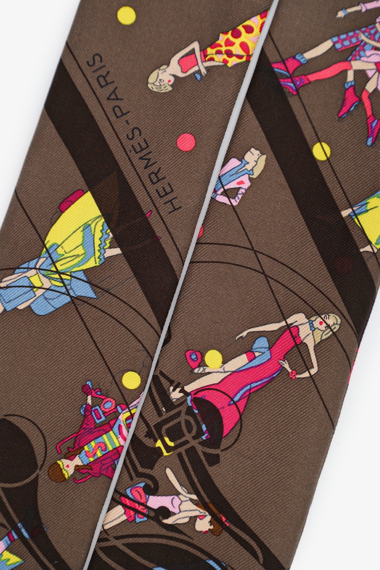Hermès Brown Silk Ex-Libris Les Parisie Twilly – Mine & Yours