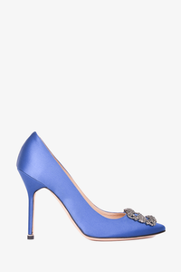 Manolo blahnik 2025 hangisi blue satin