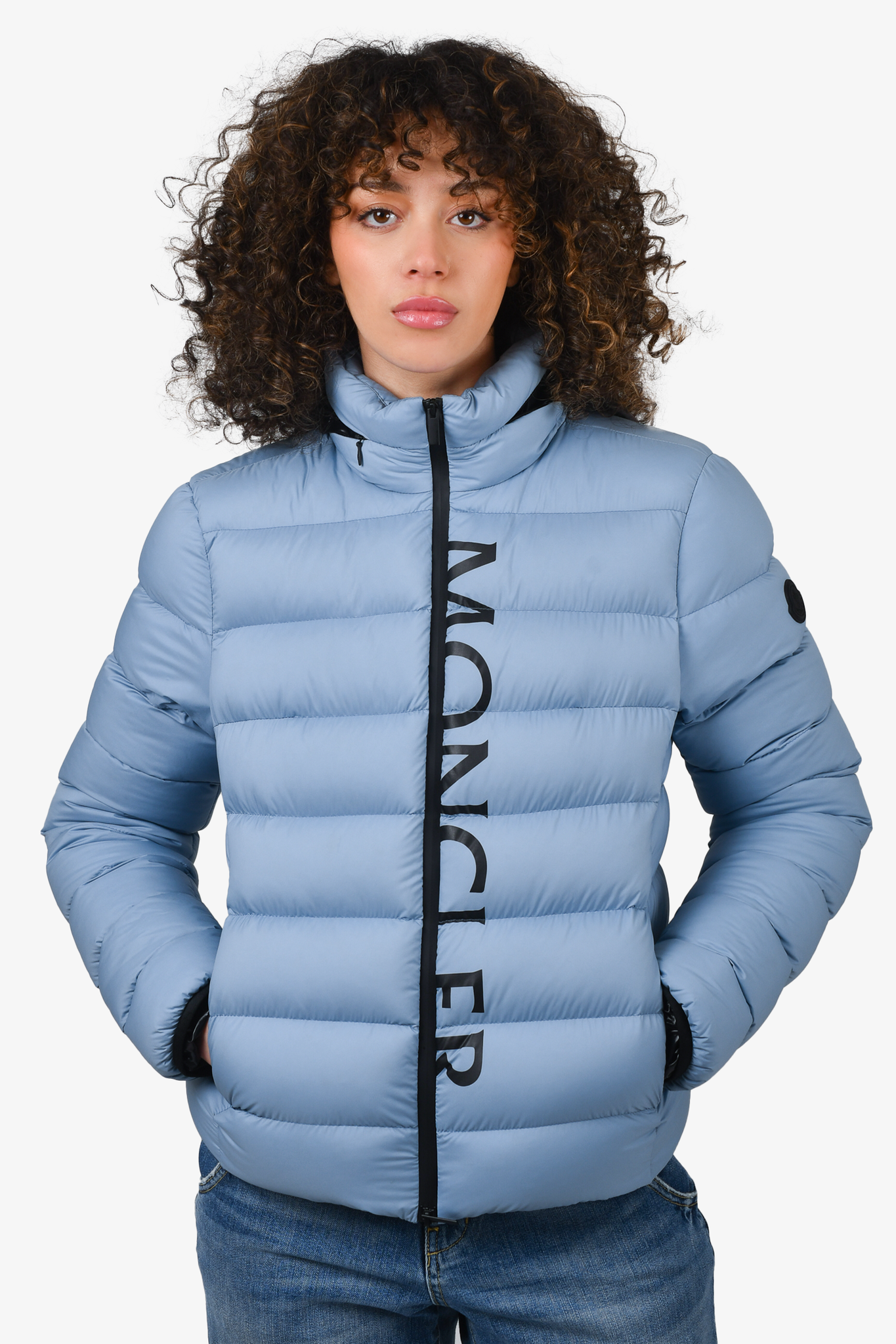 size 2 in moncler