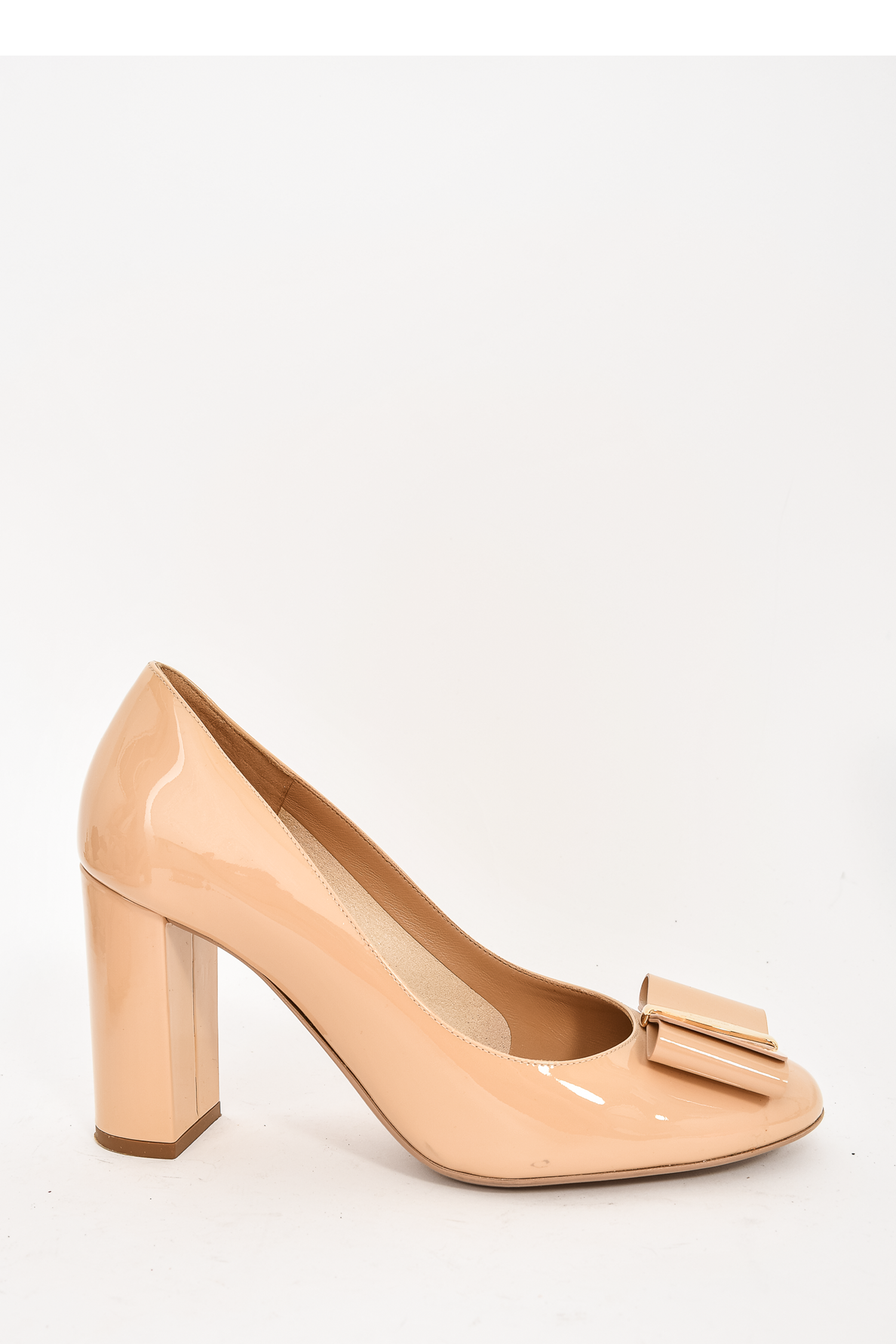 Salvatore Ferragamo Nude Patent Leather Heels Size 9 – Mine & Yours