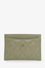 Pre-loved Chanel™ Green Caviar Leather Cardholder