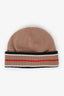 Bonnet Burberry en cachemire côtelé beige à rayures