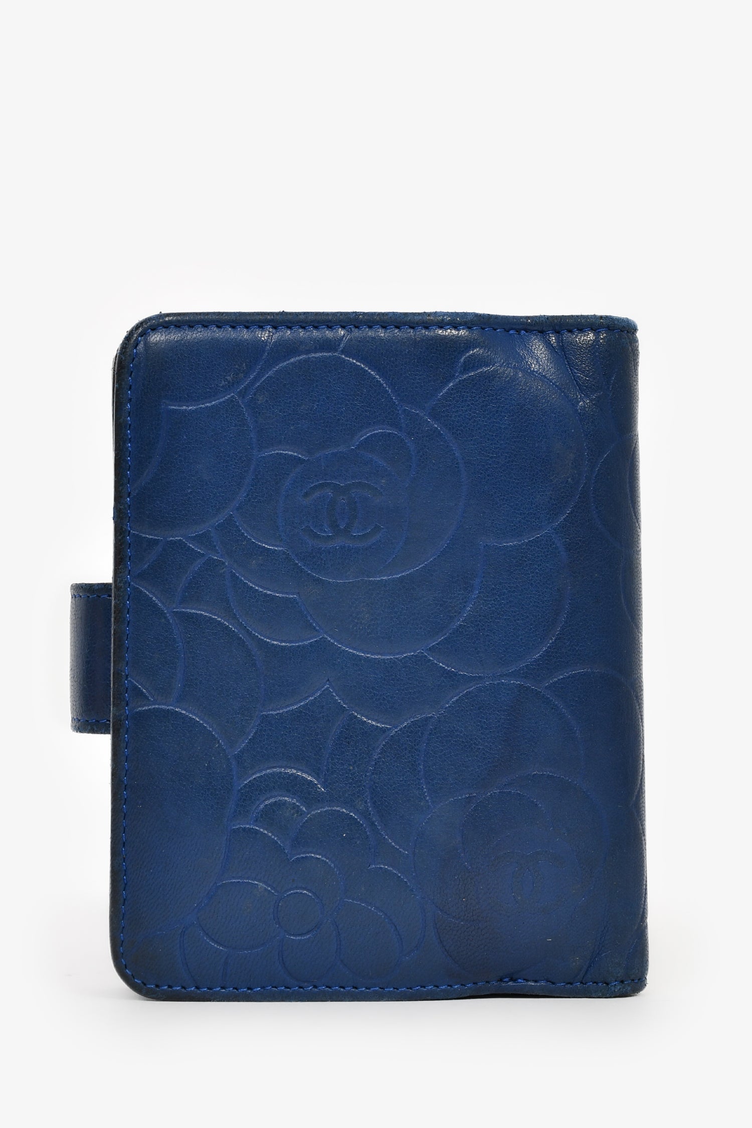 Pre-loved Chanel™ 2012/13 Blue Lambskin Camellia Bi-Fold Wallet