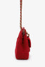 Sac hobo mini porté épaule en laine rouge Chanel™ d’occasion, collection 2022 et après