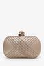 Pochette Knot Bottega Veneta en cuir d'agneau doré à motif tressé