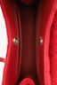 Sac hobo mini porté épaule en laine rouge Chanel™ d’occasion, collection 2022 et après