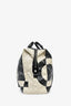 Sac de voyage Chanel en toile enduite noire et blanche avec camélias, collection 2017/18