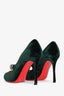 Escarpins Mary Jane Christian Louboutin en velours vert à boutons, pointure 37,5