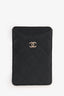 Pre-loved Chanel™ 2011 12 Black Caviar Leather Quilted Interlocking CC Card Case