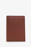 Porte-passeport Brunello Cucinelli en cuir grainé bordeaux