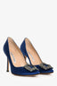 Escarpins Manolo Blahnik Hangisi en satin bleu électrique et dentelle, pointure 7
