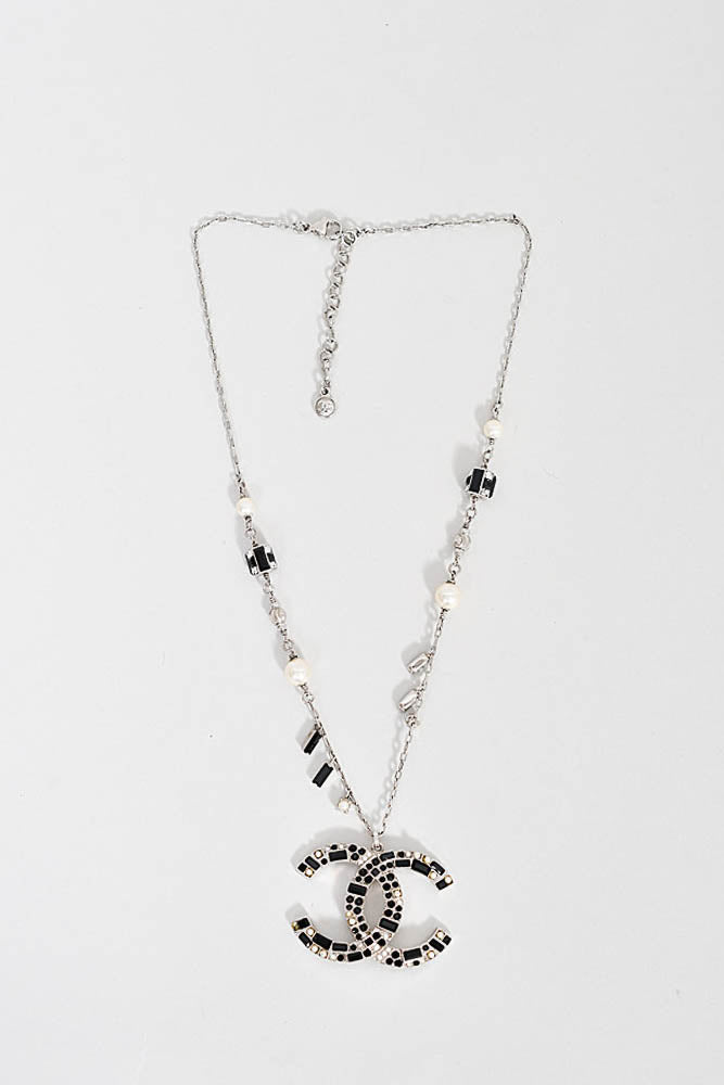 Chanel Silver/Black Crystal "CC" Necklace w/ Pearl Detail
